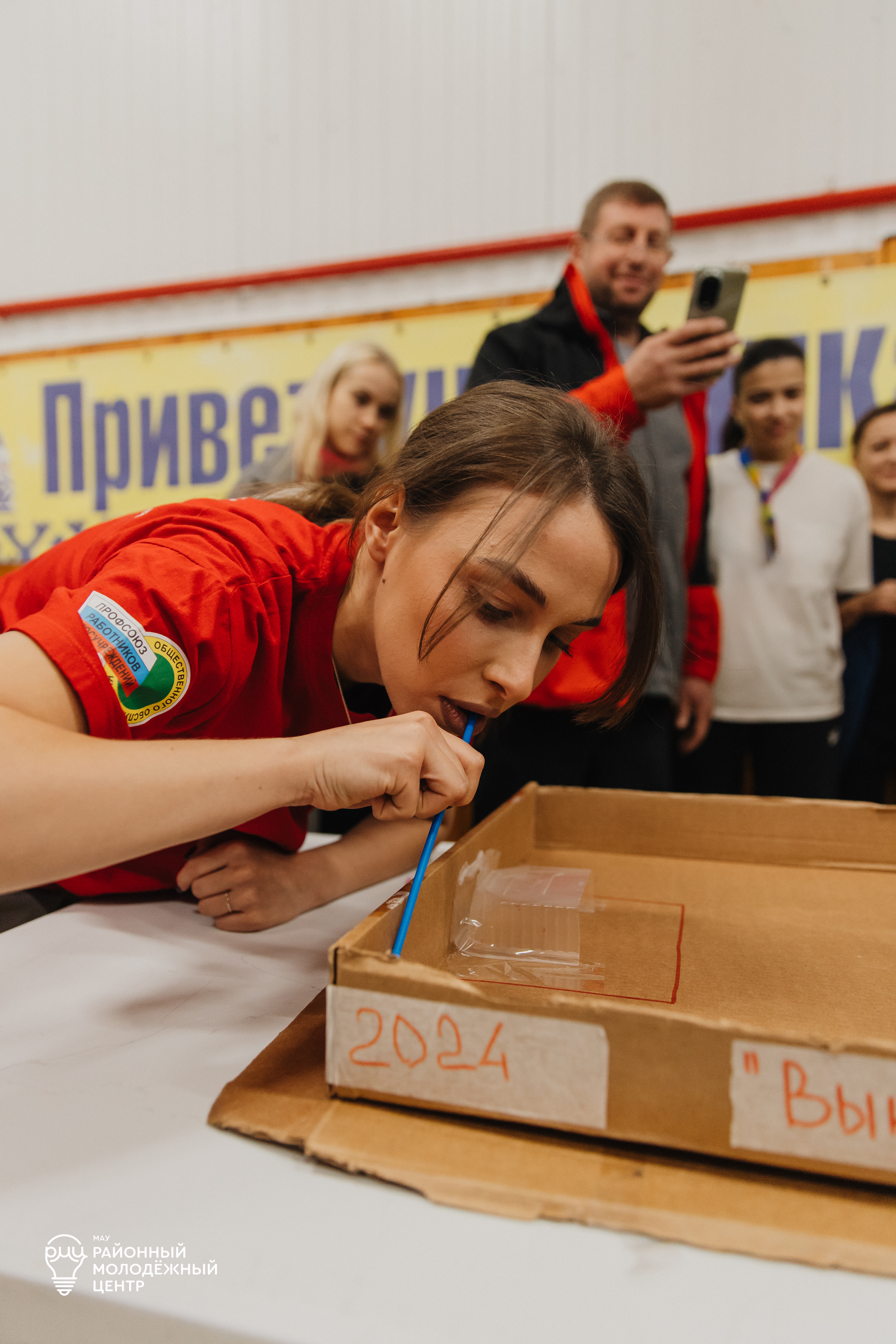 В Лянторе прошел молодежный турнир «Выжить в офисе»