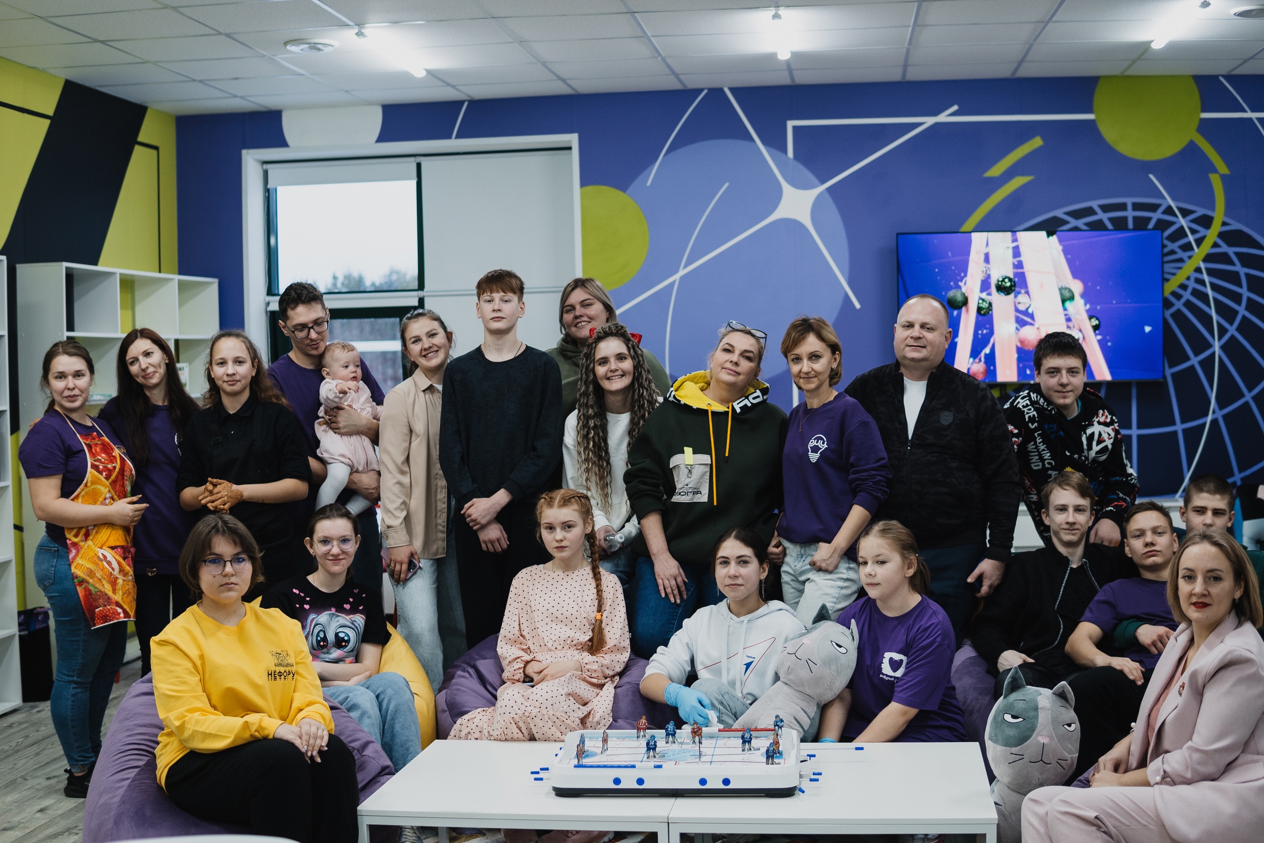 Молодежь Сургутского района приглашают сыграть в онлайн-викторину «Российский парламентаризм – двигатель развития»