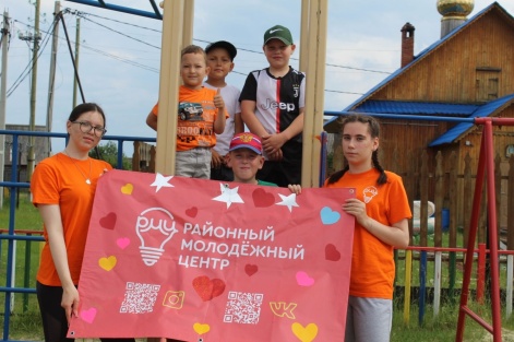 Дворовая площадка в Сытомино